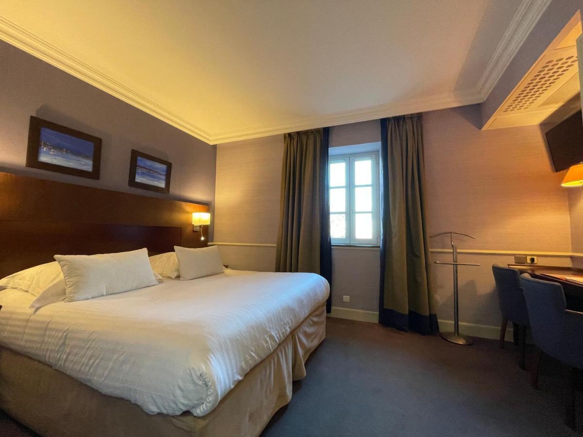 Hotel Au Logis Des Remparts Saint-Émilion Екстериор снимка