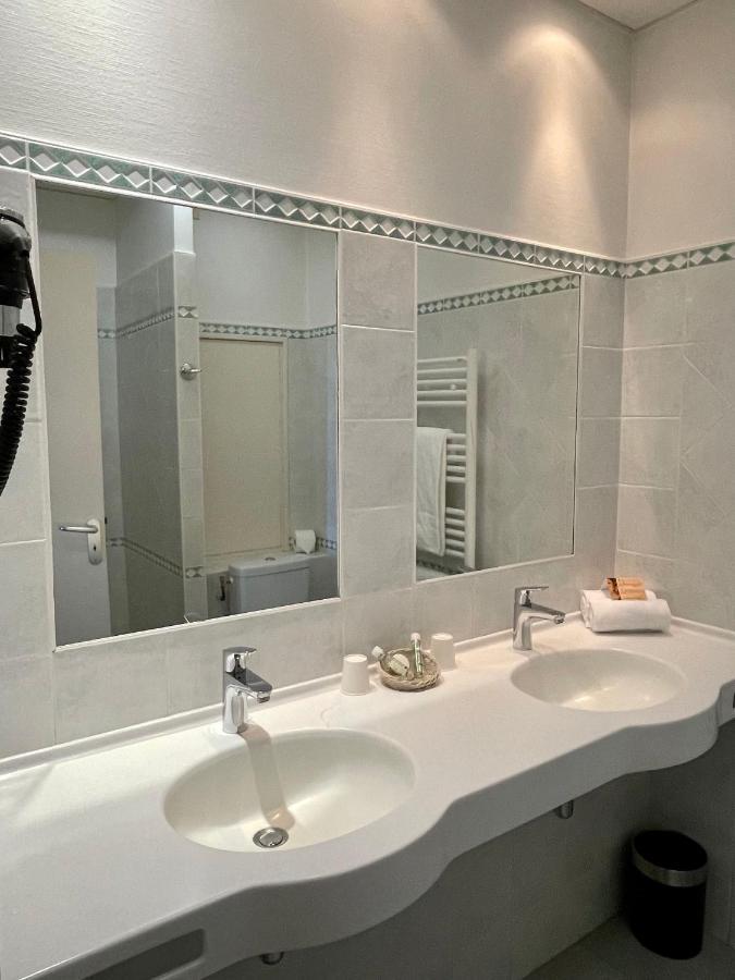 Hotel Au Logis Des Remparts Saint-Émilion Екстериор снимка