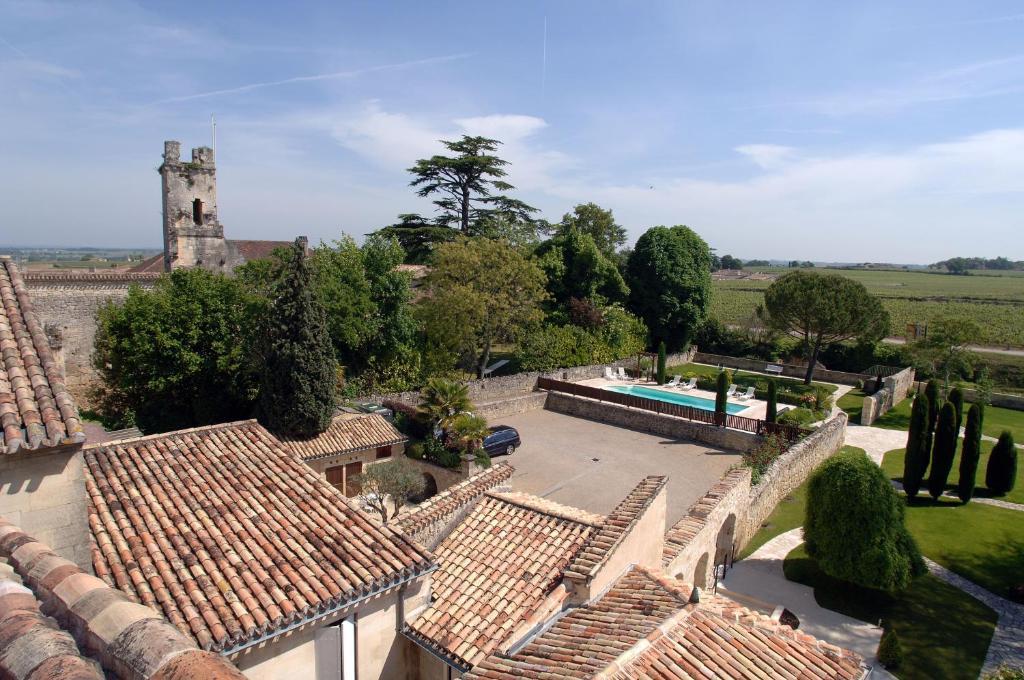 Hotel Au Logis Des Remparts Saint-Émilion Екстериор снимка
