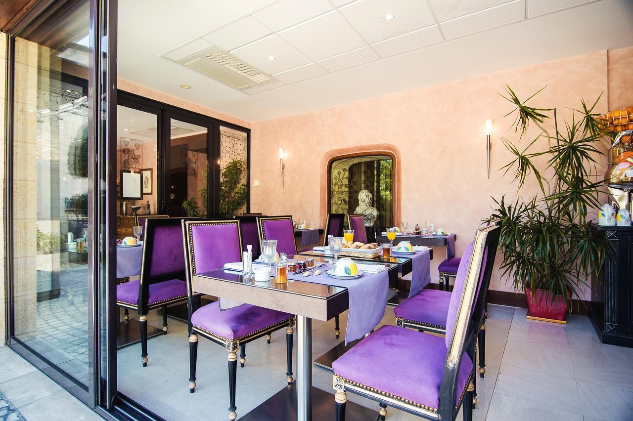 Hotel Au Logis Des Remparts Saint-Émilion Екстериор снимка
